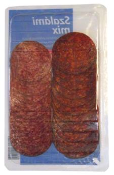 által gyártott 80 g-os kiszerelésű, védőgázas csomagolású szeletelt penészes szalámi mix.