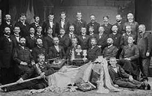 A Polgári Dalosmozgalom kezdete 1864 PÉCS DALOSTALÁLKOZÓ Pécsi Zászlószentelés felhívása az ország öszszes kórusához. 18 együttes vett részt, 5 versenyzett.