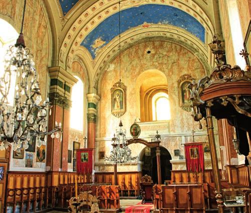 15. SZERB TEMPLOM 16. FEKETE HÁZ Az ortodox szerb templom a Dóm tér északi oldalán, a Tisza partjához közel áll.