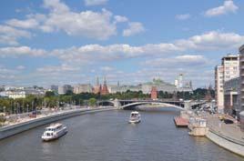 Augusztusi ünnepek: Moszkva Szentpétervár Véren Megváltó Székesegyház, Nyári kert, amely a város legrégebbi és legszebb parkja. Fakultatív program: éjszaka a hídfelnyitás megtekintése. 2018.