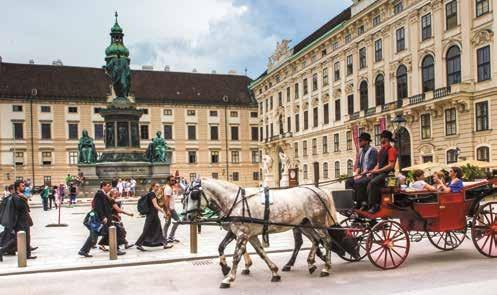 Kirándulások Az utazás életünk része, de mégis, újra és újra átélni egy örök élmény A Habsburg császárok fényűző lakosztályainak és kincstárának megtekintése után megismerhetjük a Sisi