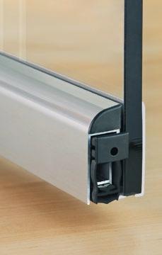 a tömítés iránya felcserélhető, ezért bal és jobb oldalas ajtószerkezetekre egyaránt elszerelhető a hosszúság 0 és 125 mm között szabályozható az alumínium felület kivitelezése: a) polírozott b) matt