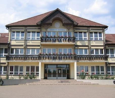 Az 1967-1987 között 20 éven át működő Kölcsey Ferenc Gimnázium és Egészségügyi Szakközépiskola