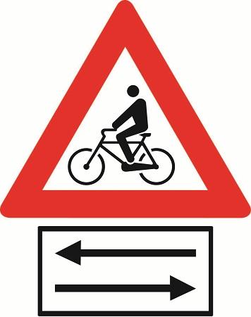 ábra); a tábla azt jelzi, hogy fokozottan számolni kell az úttesten gyalogosok közlekedésével; 95/a. ábra z/2. Kerékpárosok (95/b.
