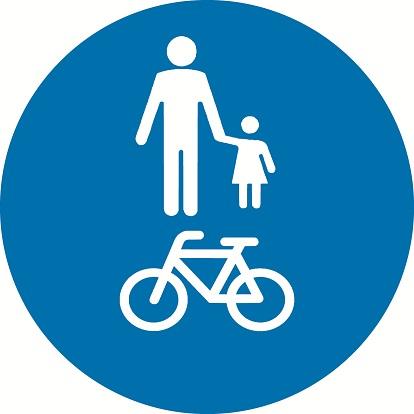 ábra 26/c. ábra i) Gyalog- és kerékpárút (26/d. ábra); a gyalogos, a kerekes szék és a kétkerekű kerékpár közlekedésére kijelölt út.