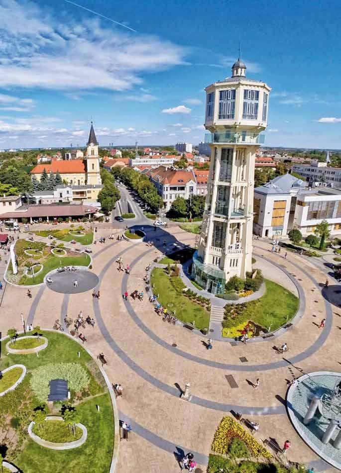 Siófok, itt kezdődik a Balaton! Siófok, where the Balaton starts! Siófok Siófok az a város, ahová mindig jólesik visszatérni.