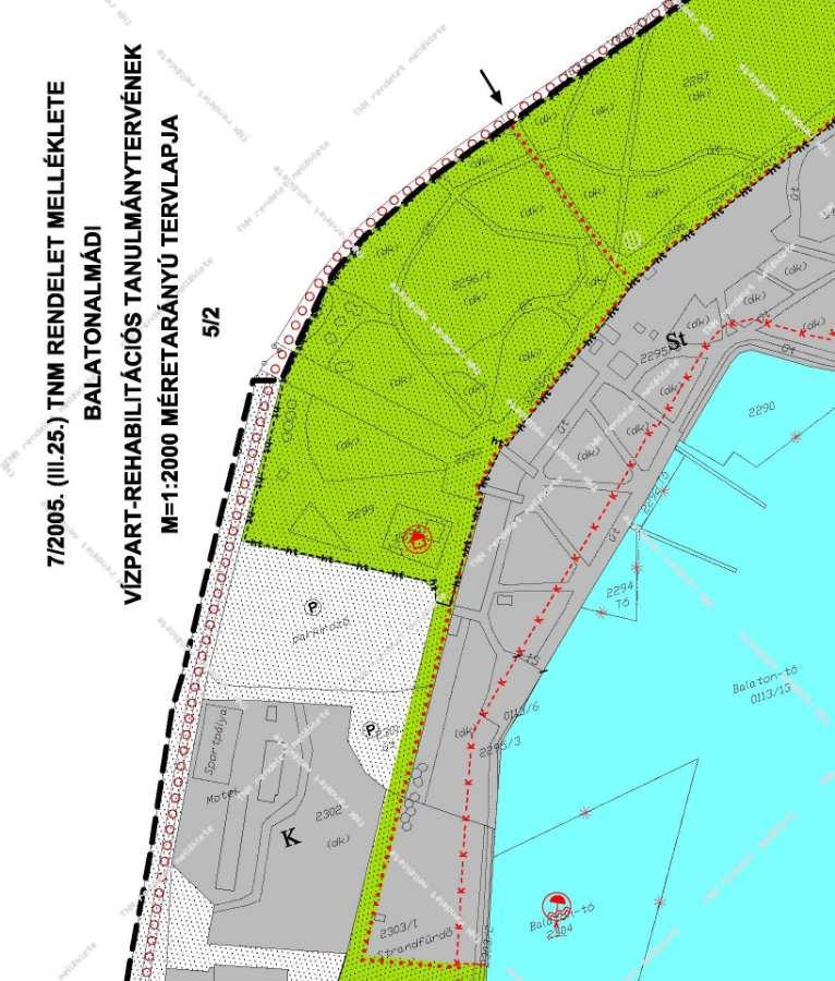 BALATONALMÁDI VÍZPART-REHABILITÁCIÓS TANULMÁNYTERV MÓDOSÍTÁSÁT MEGALAPOZÓ TERV 11 parkolóhely, míg a keleti homlokzaton minden szálláshely terasszal nyílik a kertre.