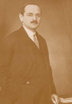 tisztséget töltötte be. 1918-ban rövid ideig, az õszirózsás forradalom kitörése miatt csupán három napig, kinevezett miniszterelnök volt.