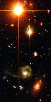 Csillaghalmazok A CSILLAGHALMAZOK közös eredetű és együttesen fejlődő csillagokból álló, a gravitációs erő által egymáshoz kötött rendszerek.