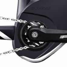 ELSŐ/HÁTSÓ: SHIMANO DEORE RT-56M 180MM / RT-56S 160MM VÁLTÓKAR: SHIMANO DEORE SL-M6000 10S CSŐ: KALUMÍNIUM SPDC1 30,9X400MM HAJTÓKAR: FSA CK-310 170/175MM ELSŐ ÁTTÉTEL: FSA 15T ACÉL