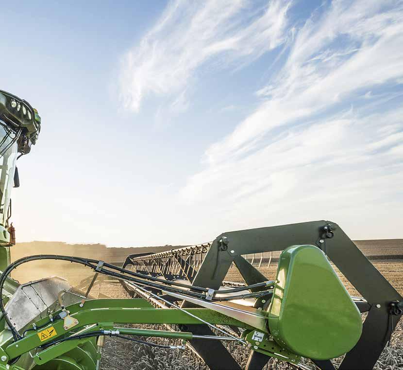 John Deere W kombájnok NÖVELT SZALMARÁZÓLÁDA-FELÜLET KATEGÓRIÁJÁBAN A LEGNAGYOBB ROSTAFELÜLET GYORS BEÁLLÍTÁSÚ CSÉPLÉSFOKOZÓ NAGY ÁTMÉRŐJŰ CSÉPLŐDOB 10 VERŐLÉCCEL A KÍMÉLETES CSÉPLÉS JEGYÉBEN