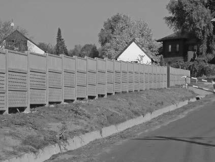 Pálhidy György projektvezető Tájékoztató a folyamatban lévő beruházásokról A Községi Temetőben elkészült a Dobó Katica utcai kerítés, október végéig befejeződik a terület rendezése is.