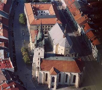 telkek útvonalra merőlegesek Orsó