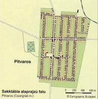Sakktábla alaprajzú falu Mérnöki módon tervezték Utcák futása párhuzamos