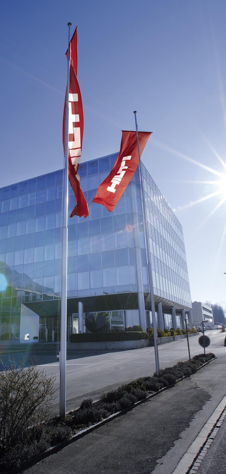 1.1 A HILTIRŐL Alapítás 1941, Schaan, Liechtenstein Családi tulajdonú vállalat A vállalat részvényeinek tulajdonosa kizárólag a Martin Hilti Family Trust Építőipari technológia Globális piacvezető a