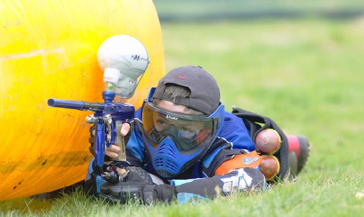 PAINTBALL BARLANG TÖKÖL PÉCSI SASOK MOZGÁSKÖZPONT / KORLÁTLANUL / BÁRMIKOR XXL Budapest közelében, Tökölön található 8 változatos pályából álló paintball centrumunk.