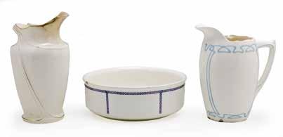 Tettau, stamp used from 1957, Konstanz double stamp, painted, gilded porcelain, 1 jug, 1 sugar pot, 1 pitcher, 7 small plates, 6 cups, 9 plates, m: 5,5-18 cm; d: 16-20 cm 263.