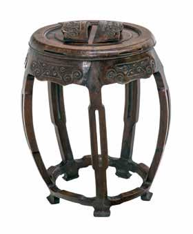század, faragott teakfa, sérült China, 20th century, carved teakwood, m: 50 cm 808.