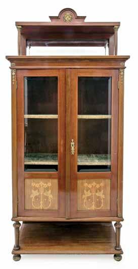 VITRIN / VITRINE belga, 1920 körül, fenyőfa alapon citromfa borítással, üvegbetéttel, 2 db kulccsal Belgian, around 1920, citrus on
