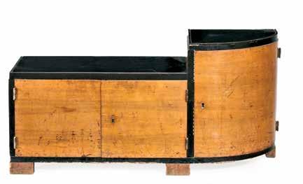 with small damages, with brass fitments, marple plates 86,5*52*32 cm 180 000 Ft 600 822.