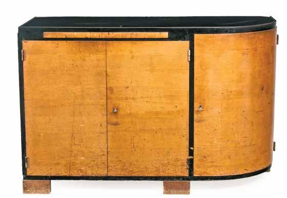 század, feketére pácolt tölgyfa, sérült Hungarian, 20th century, black-marinated oakwood, m: 63 cm