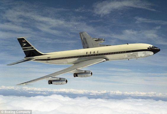 21. számú melléklet Az izraeli légikötelékek alkalmazása a 73-as Jom-Kippur-I háború során Boeing 377 Stratocruiser saját légtérben Megtévesztő csoport közepes magasság Lefogó