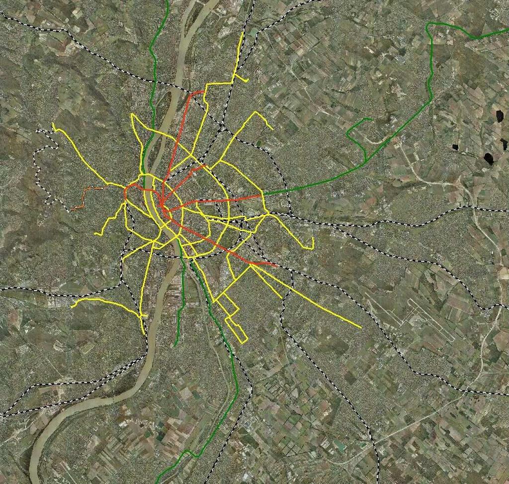 9.5.3. Kivitelezés Az adatbázis létrehozása után adva volt egy Budapest Google Maps kivágat háttértérképnek, valamint egy Budapest tomegkozlekedese.mxd adatbázis a szerkesztéshez.