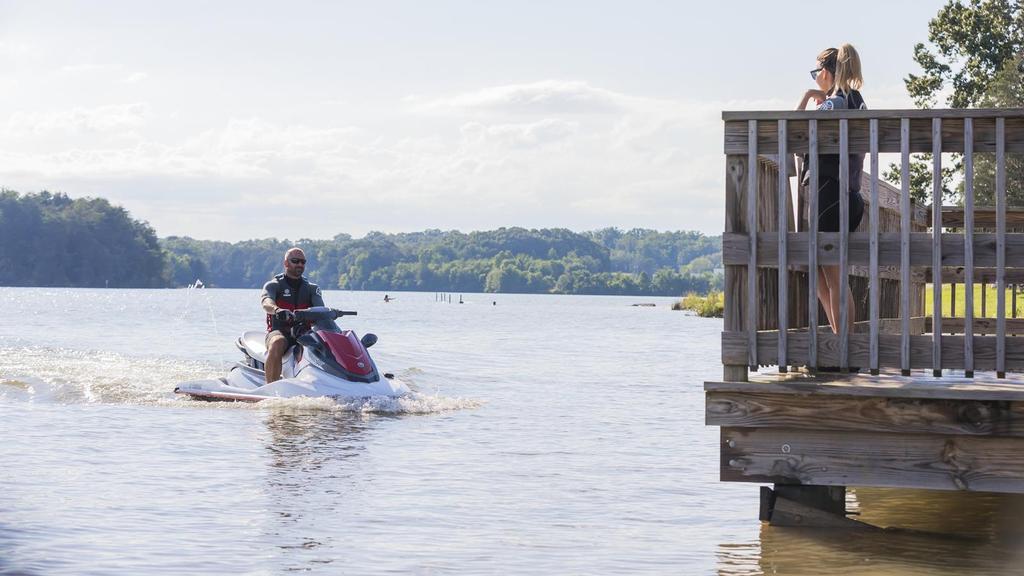 A világ legmegbízhatóbbnak tartott vízi járműve Napjaink WaveRunner hajóit hosszú évek tapasztalatai alapján világszerte megbízhatóságukról és nagy teljesítményükről ismerik emögött a hatékony 4