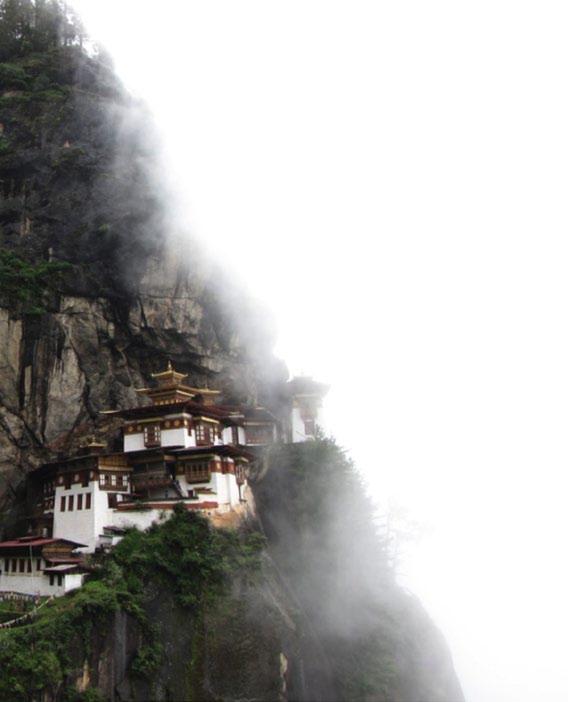 Tudástár február 15. szerda 18.00 Ablak a nagyvilágra Bhután: a boldogság földje?