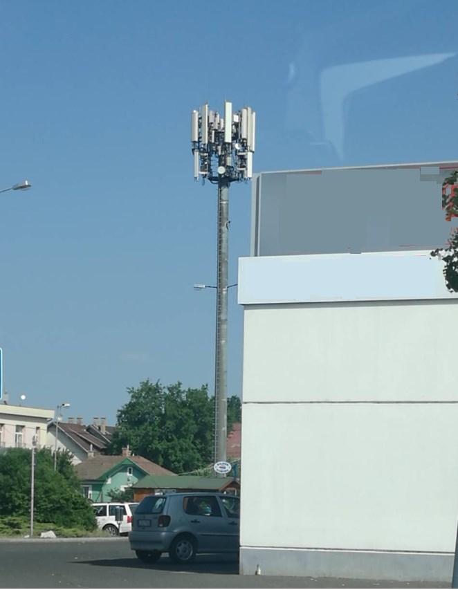 szakembergárda mind az támadások végrehajtásakor, mind pedig annak esetleges elhárításakor a megfelelő helyen és időben, a megfelelő létszámban és a szükséges szakismeret arányában rendelkezésre is