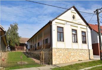 Keresztek, szobrok, emlékművek Az