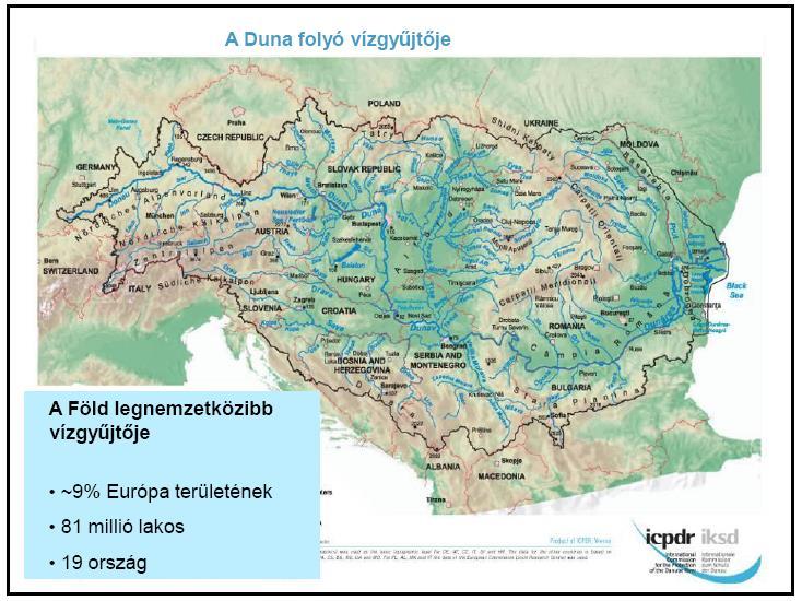 Tisza 966 km hosszú, ebből 597 km Mo-on átlagos évi középvízhozama Szegednél 800 m 3 /s kilépő szelvény vízhozama 3,5-ször nagyobb, mint a belépő vízminőségét meghatározza: külföldről érkező