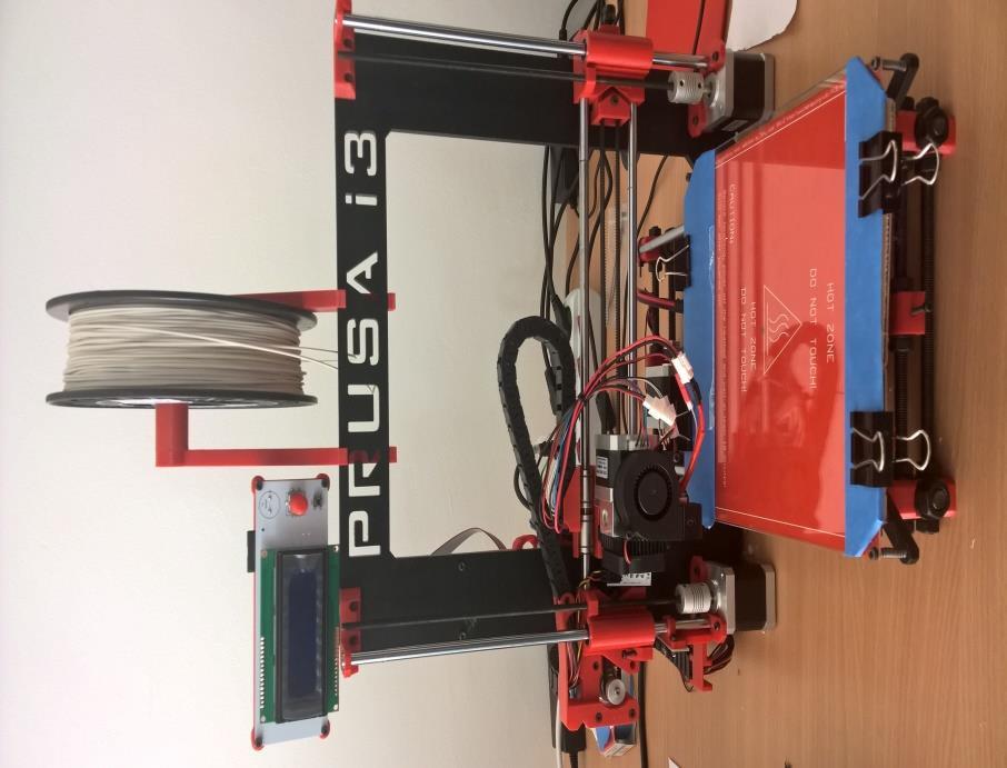 19. ábra: Prototípusok gyártására alkalmazott 3D nyomtató (Hephestos Prusa i3) BME Polimertechnika Tanszék által nyomtatott próbatesteknél alkalmazott gép: CraftBot2 típusú gép.