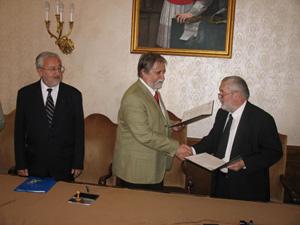 Együttműködési megállapodást kötött a Magyar Börtönügyi Társaság és a Szemere Bertalan Magyar Rendvédelem-történeti Tudományos Társaság.