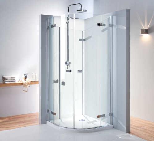 Next egy újabb lépés az elegáns fürdőszobához Next zuhanykabin-család a letisztult formaterven kívül sok olyan elemmel rendelkezik, amelyek hozzájárulnak a modern és elegáns megjelenéshez.
