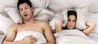 Ennek háttere az lehet, hogy az alvászavarban szenvedő nők ingerlékenyebbek, türelmetlenebbek, mint általában, vagy mint a férfiak hasonló esetben.