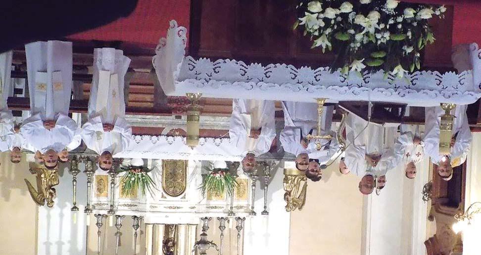 EZ TÖRTÉNT KOMÁROM Magyar papi hivatásokért imádkoztak Május 7-én, Jó Pásztor vasárnapján került sor a hagyományos komáromi imanapra, immár 28.