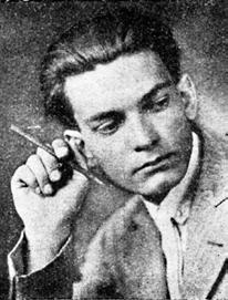 Csiszér Alajos Kis Magyar Irodalomtörténet Erdélyi írónak lenni a két világháború között Romániában - vajmi kevés ember számára jelentett foglalkozást és főleg megélhetést.
