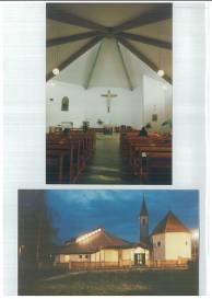 To som realizoval návrhom vychádzajúcim z byzantskej architektúry, ktorý sa súčasnými výrazovými prostriedkami snažil zachytiť aj niečo z jej sakrálnej
