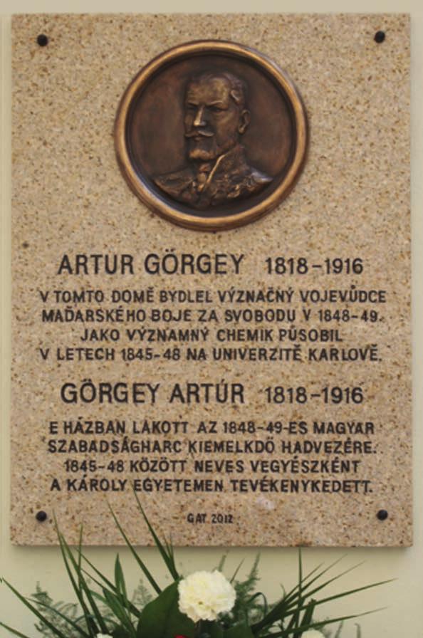 8. ábra. Görgey prágai emléktáblája (http://www.mfa.gov.hu/nr/rdonlyres/ BAAE8D14-9F48-4A34-8E49-5D613 DC0C45B/0/01_gorgey_artur_emlektablaja.