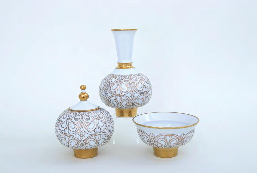 New design Pattern: EVE3 Oriental lines Vase with relief 06873000 215 mm 135 mm 135 mm
