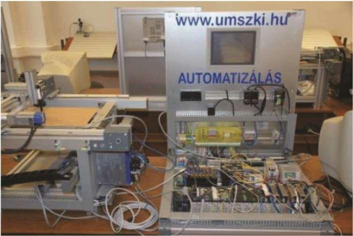 A tanulmányok végén informatikai rendszerüzemeltető képesítést szerezhetnek.