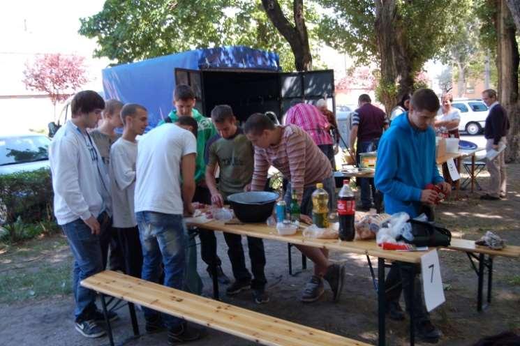 bajnokságok, túrák, koncertek, kulturális, szakmai bemutatók és előadások, nyelvi vetélkedők, tanulmányi versenyek, Wesselényi Ifjúsági Napok, Wesselényi Emléknapok NYÍLT NAPOK