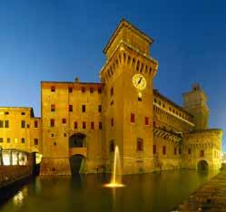 47 A zöld egy arany háromszög középpontjában Ferrara, stad van het huis Este De weelderige stad, met haar paleizen, kerken, parken en prachtige stadsmuren,