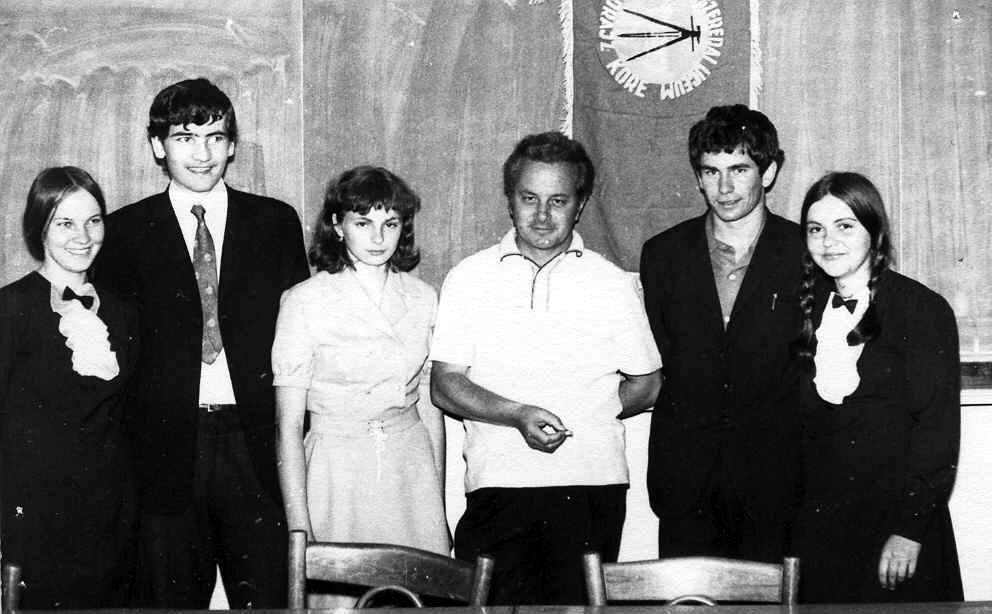 Szakmai tevékenysége első korszakának záró dolgozata az Acta Hargitensiaban 1980-ban megjelent Csíkszereda környékének geomorfológiája, amelyben a megyeszékhely környékének legfontosabb morfológiai