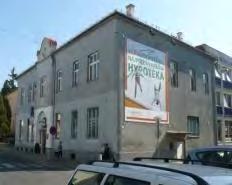 Povstania 643 dom obchodná s pamiatkovou