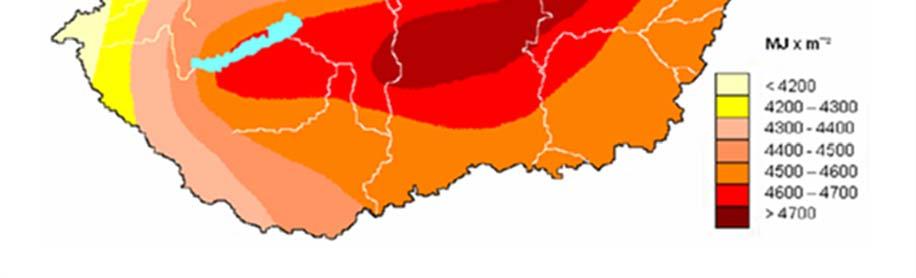 A hótakarós napok száma a tengerszint feletti magasságtól függően 35 38 nap.