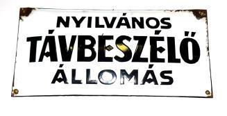 A város területén legelőször az 1940-es évek végén a MÁV (1-51 sz.) és a MÁVAUT (54 sz.