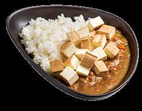 180 Ft Japán curry párolt rizzsel és panko bundás csirkemellel Japanese curry with steamed