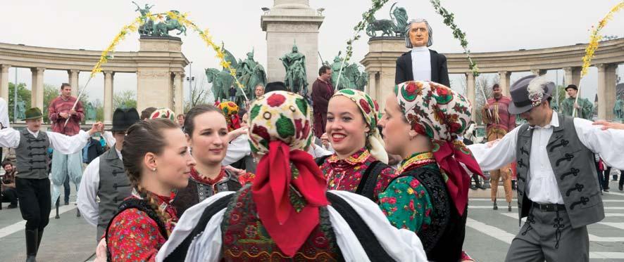 10h és 11h Zajos tavaszköszöntés A hétvégén immár 37-dik alkalommal nyitja meg kapuit a Budapesti Tavaszi Fesztivál, amely ebben az évben 40 helyszínen több mint 120 programmal várja az érdeklődőket.